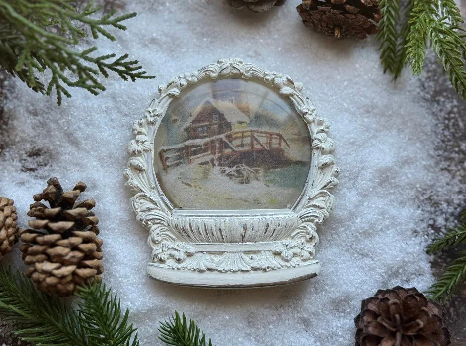 Texas In-Laws IOD Decor Snow Globes Mould 6"x10" by Iron Orchid Designs