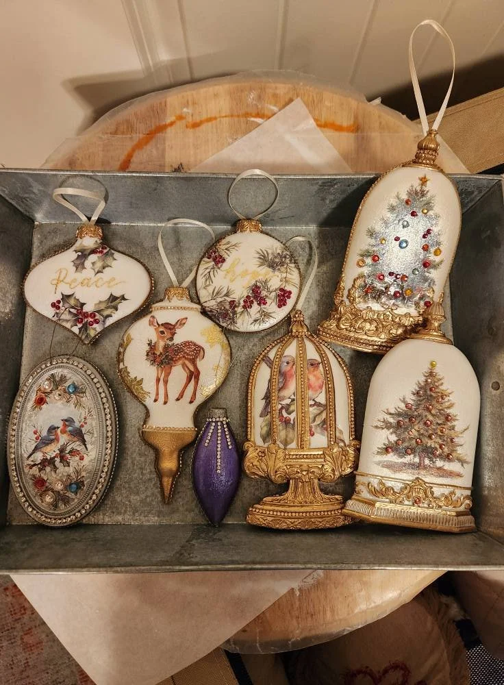 Texas In-Laws IOD Decor Mould Les Cloches 6"x10" by Iron Orchid Designs