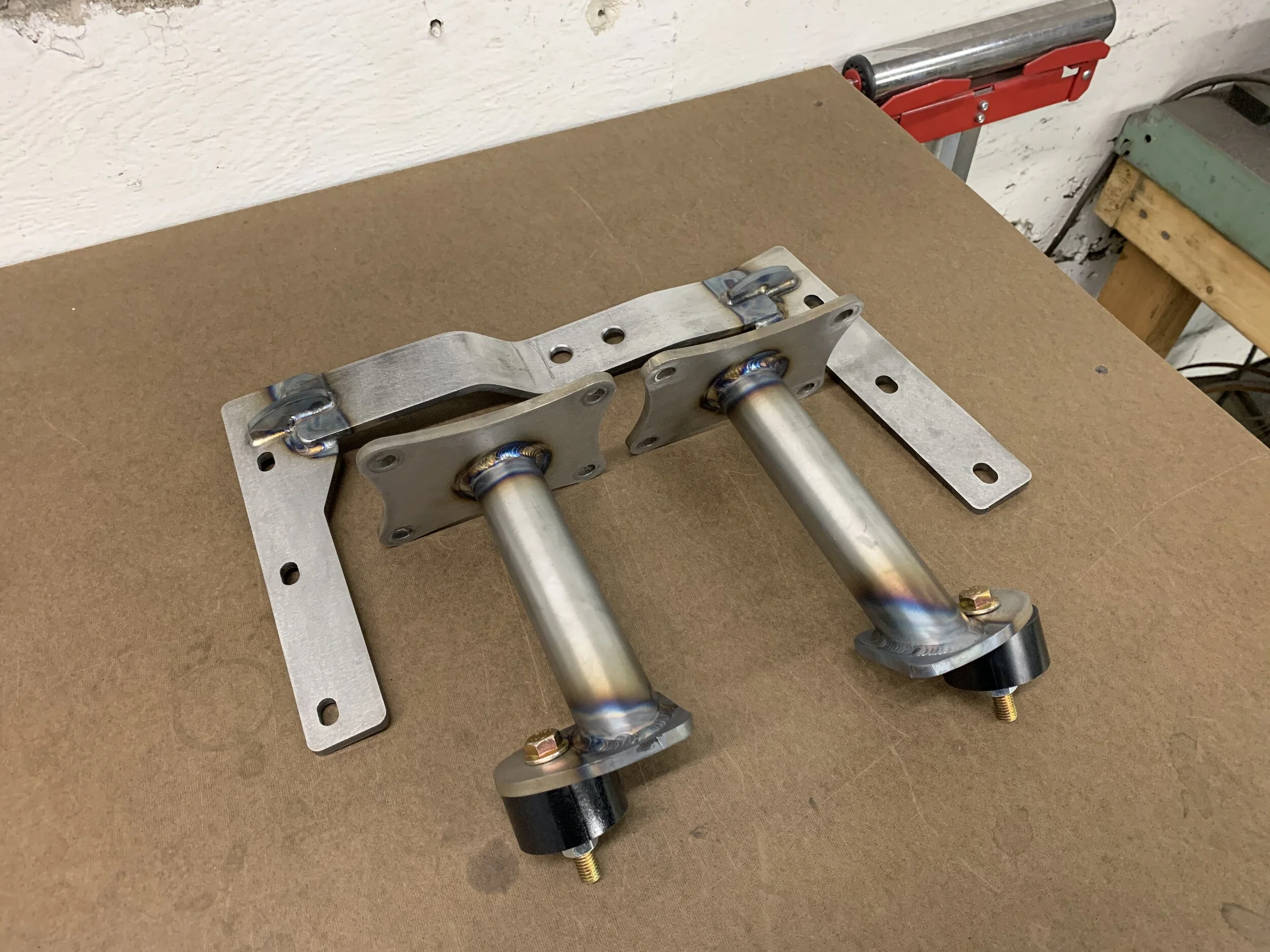 E36 V2 LS Swap Engine Mount Set