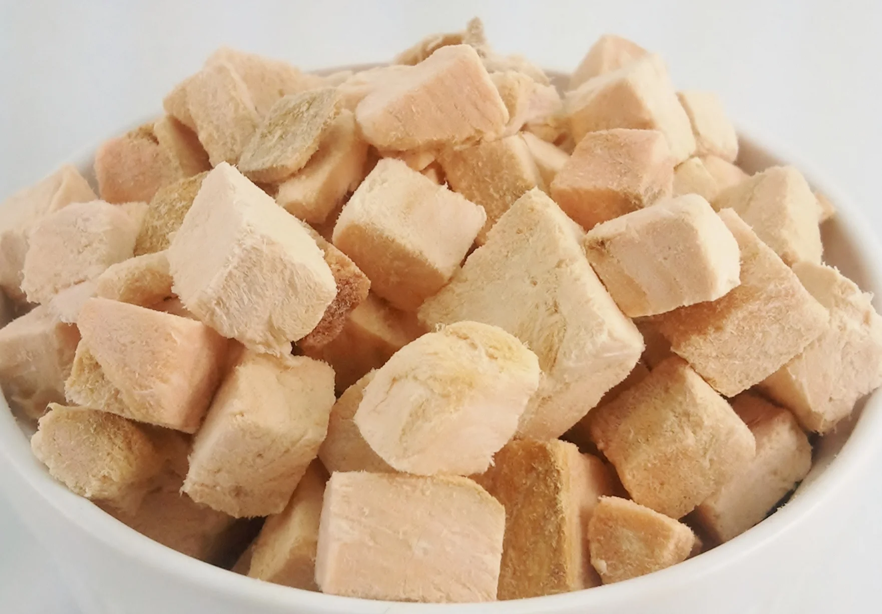 3oz wildsidesalmon cat and dog treats (2).jpg