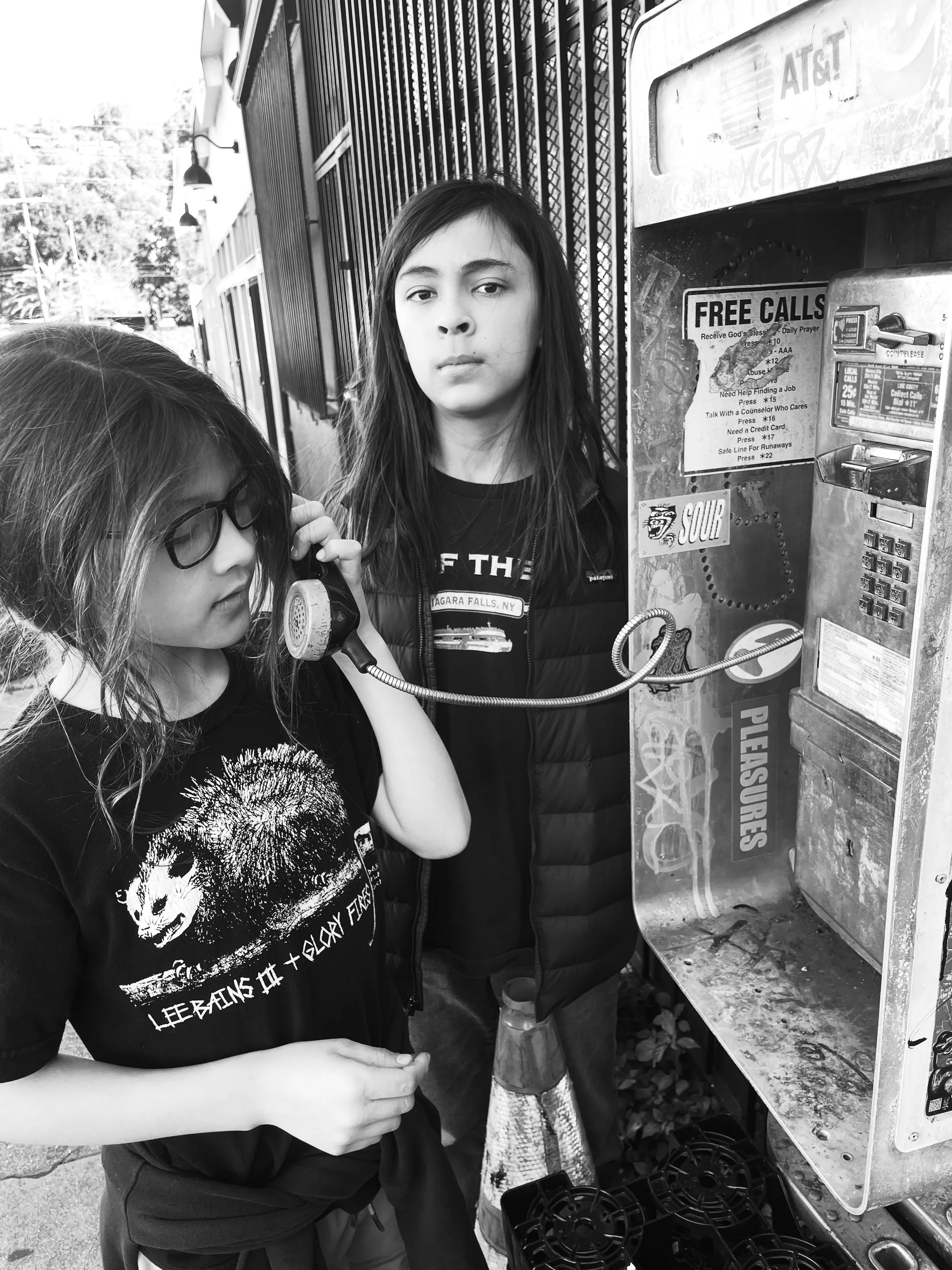 BW-payphone.JPG