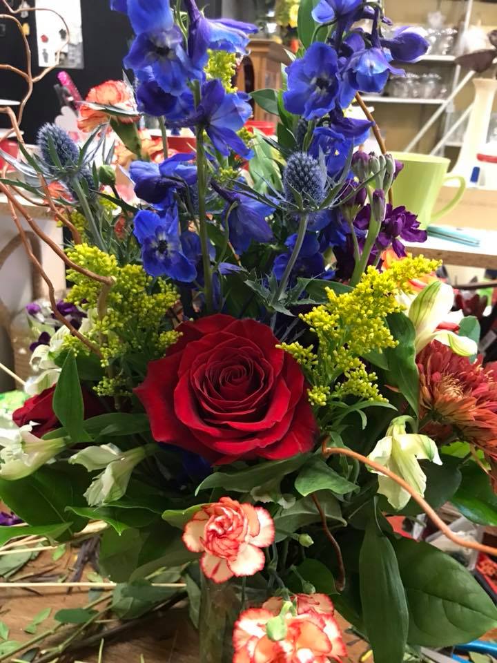 Funeral Flower Arrangements Near Me — Pigeon's Nest