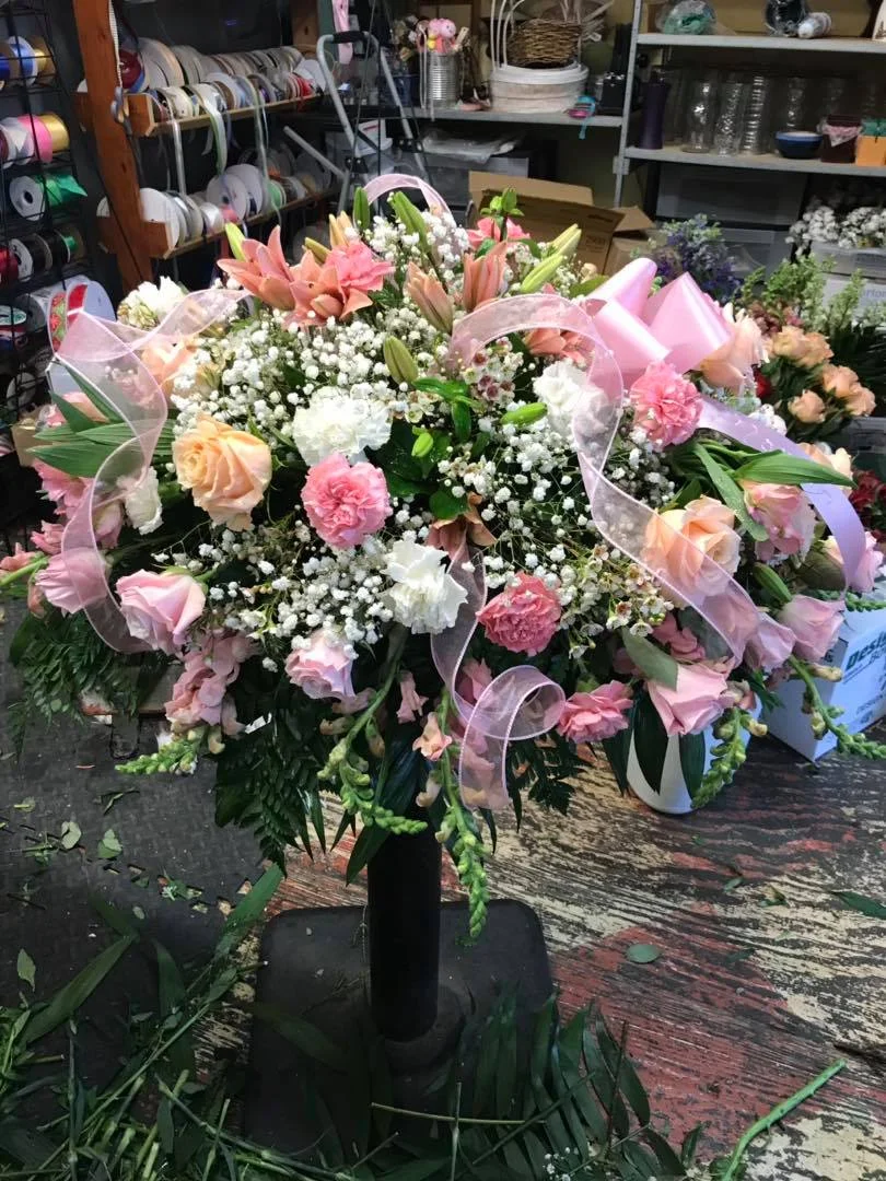 Funeral Flower Arrangements Near Me — Pigeon's Nest