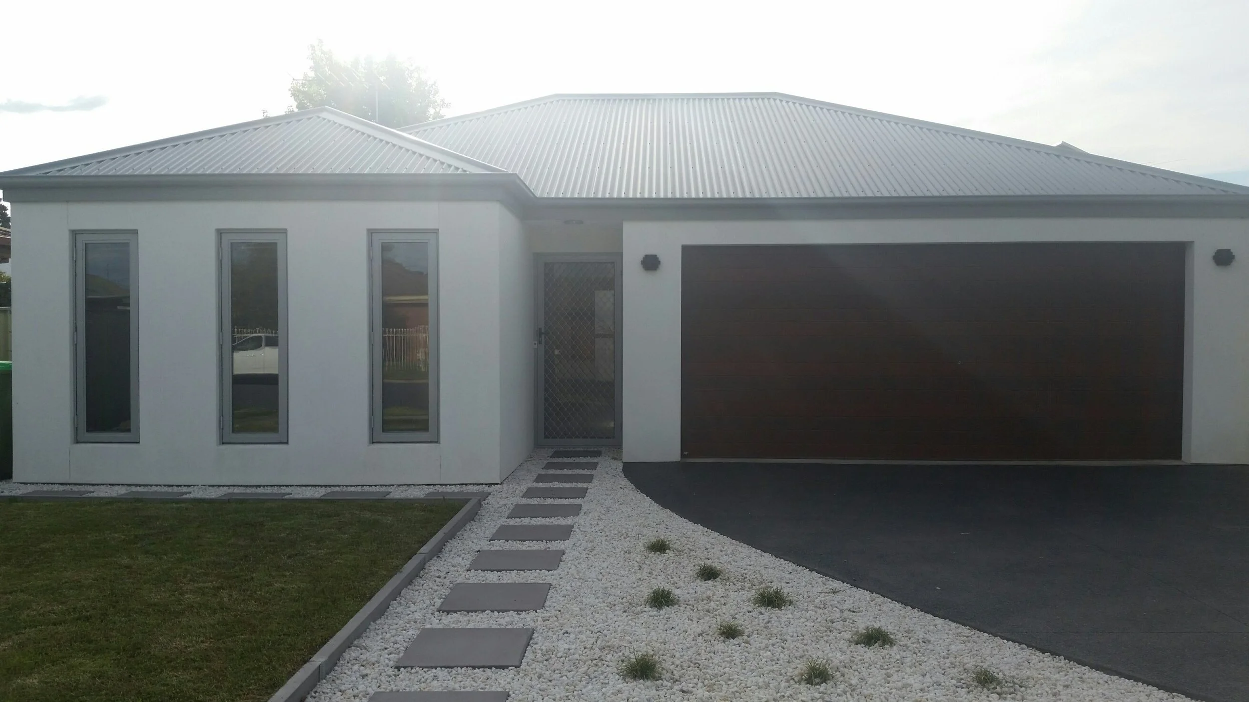 Front_.jpg