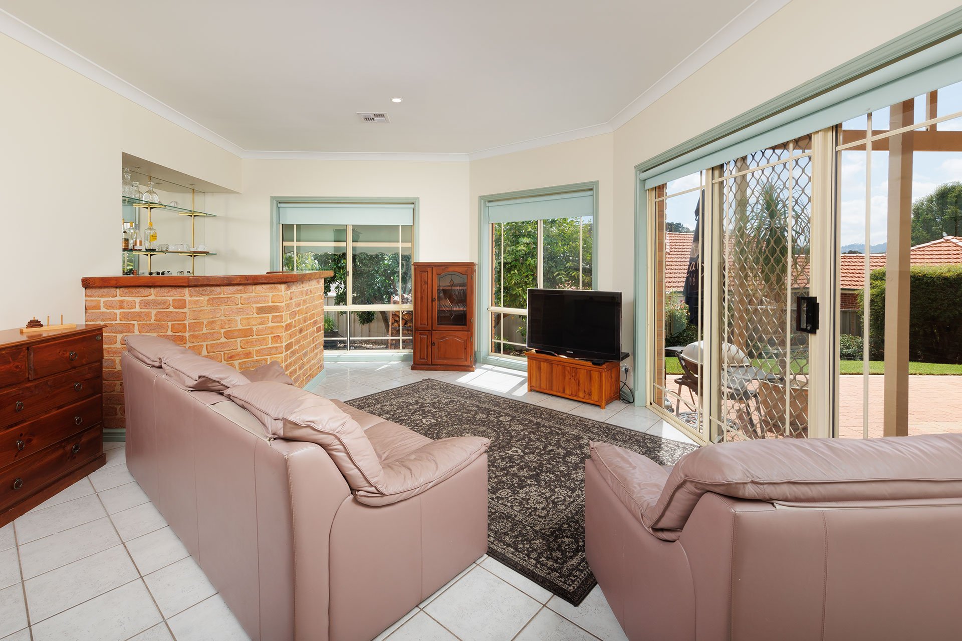 8-Haldon-Court-Wodonga-07.jpg