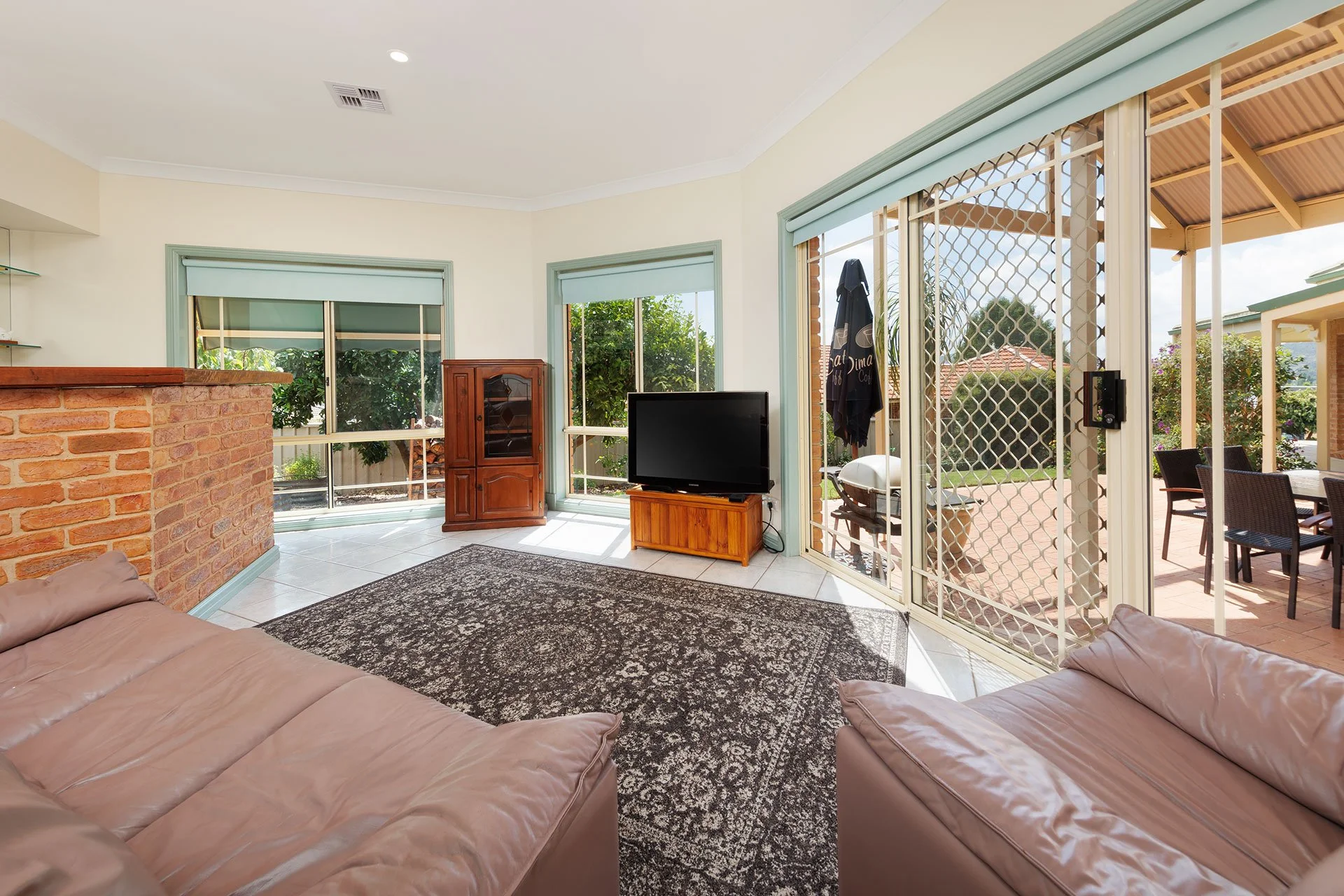 8-Haldon-Court-Wodonga-08.jpg