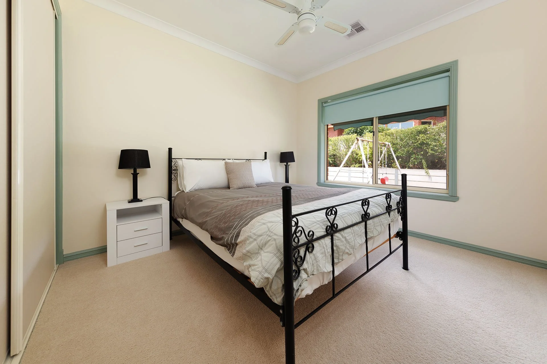 8-Haldon-Court-Wodonga-15.jpg