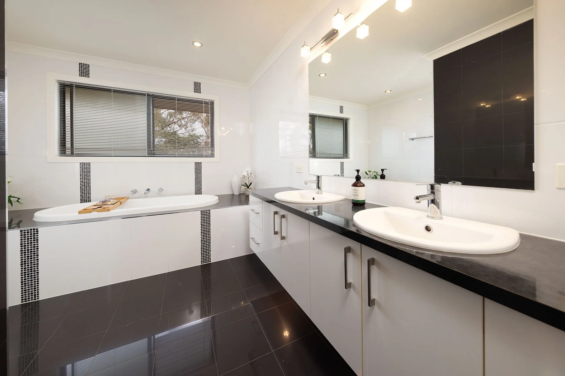 15-Peregrine-Place-Wodonga-13.jpg