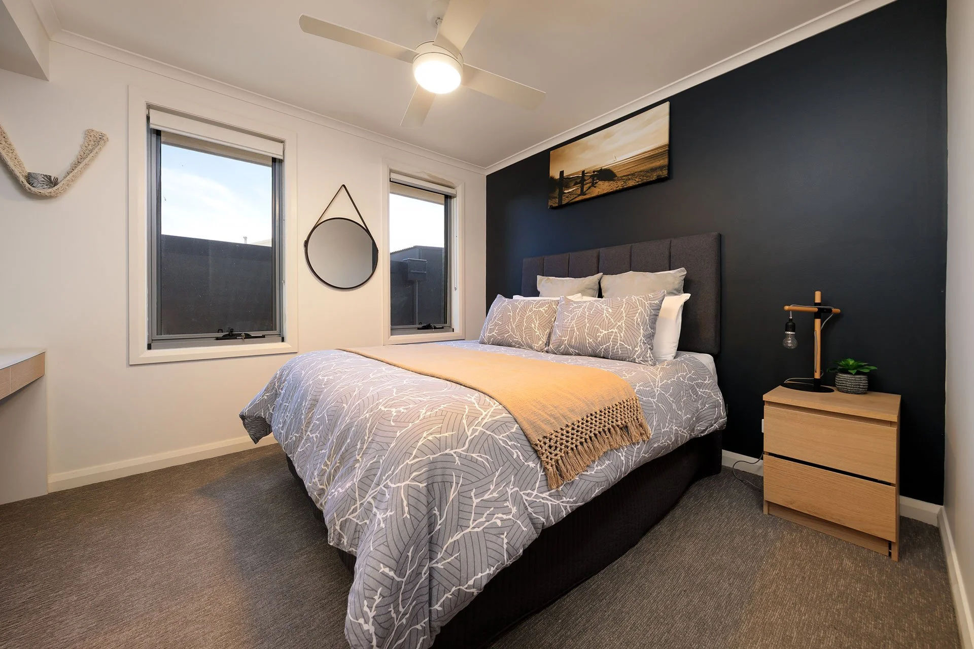 bed 4.jpg