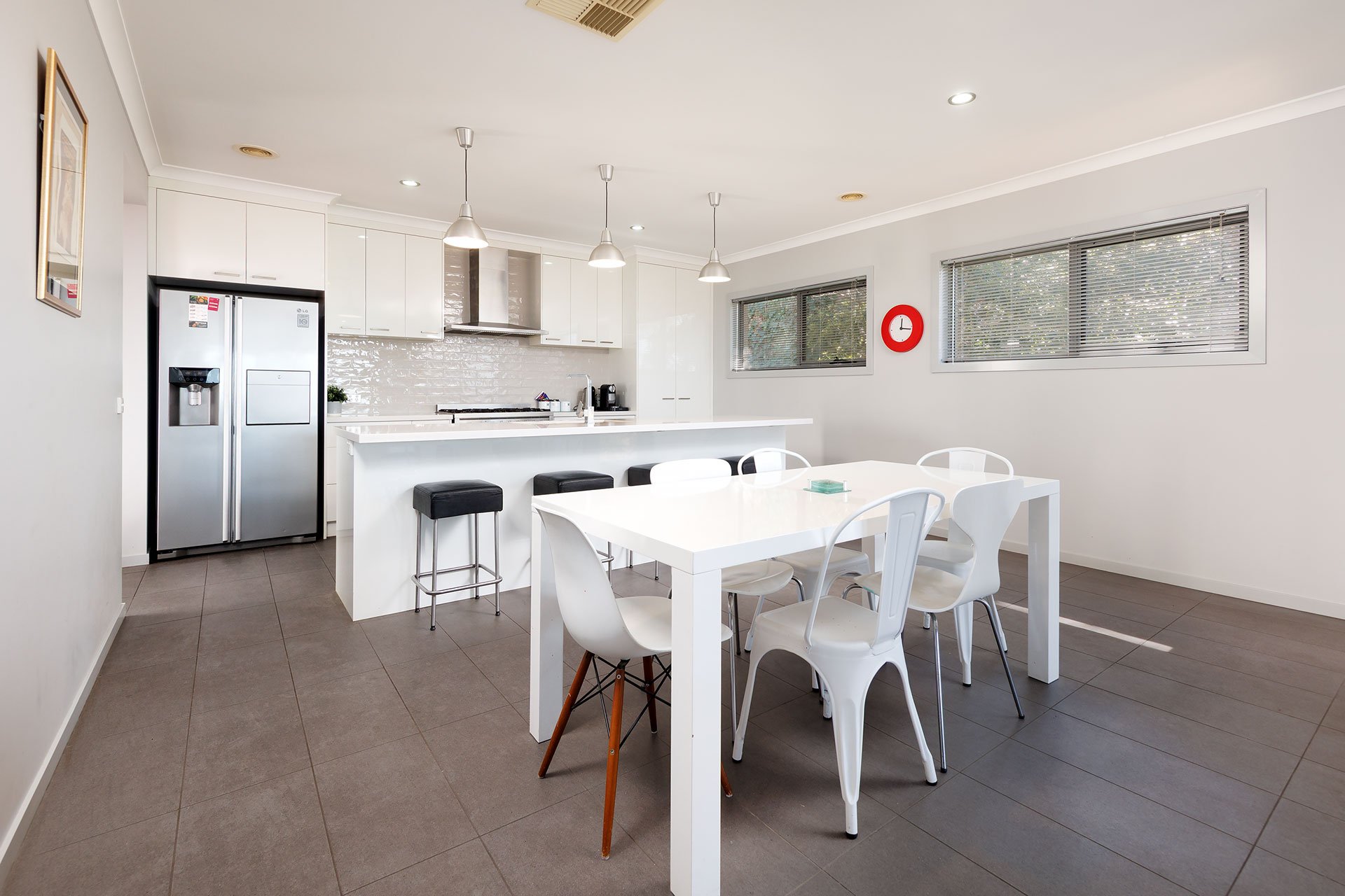 2-536-Roper-Street-Albury-03.jpg