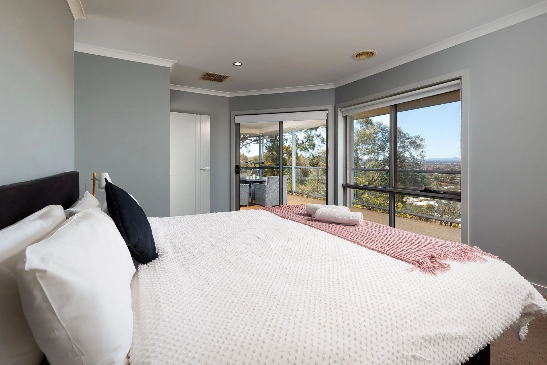 2-536-Roper-Street-Albury-05.jpg