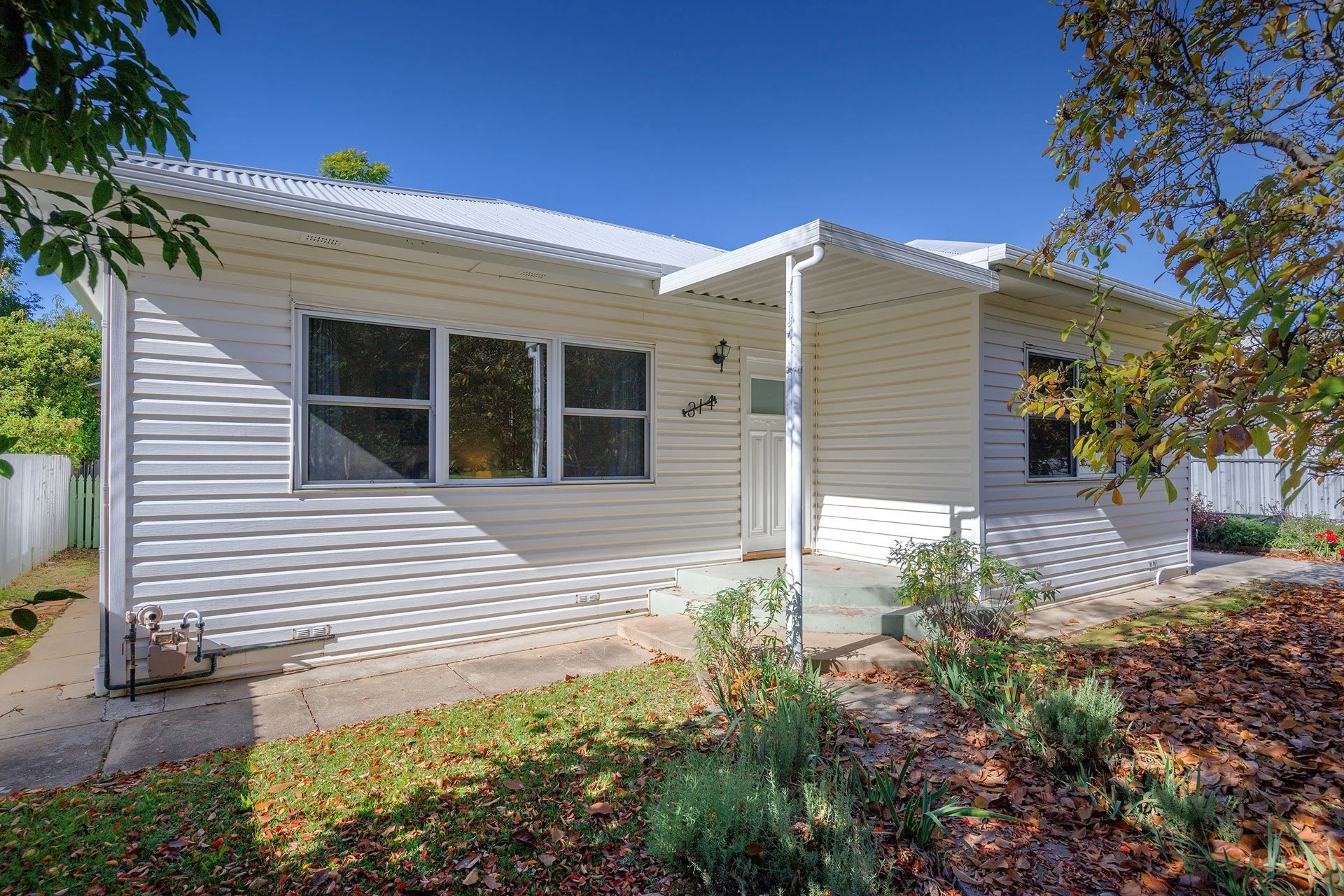 314-David-Street-Albury-02.jpg
