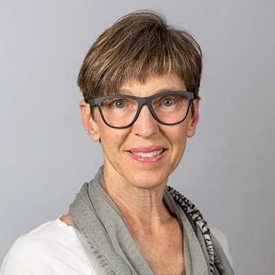 Dr. Eileen Csontos