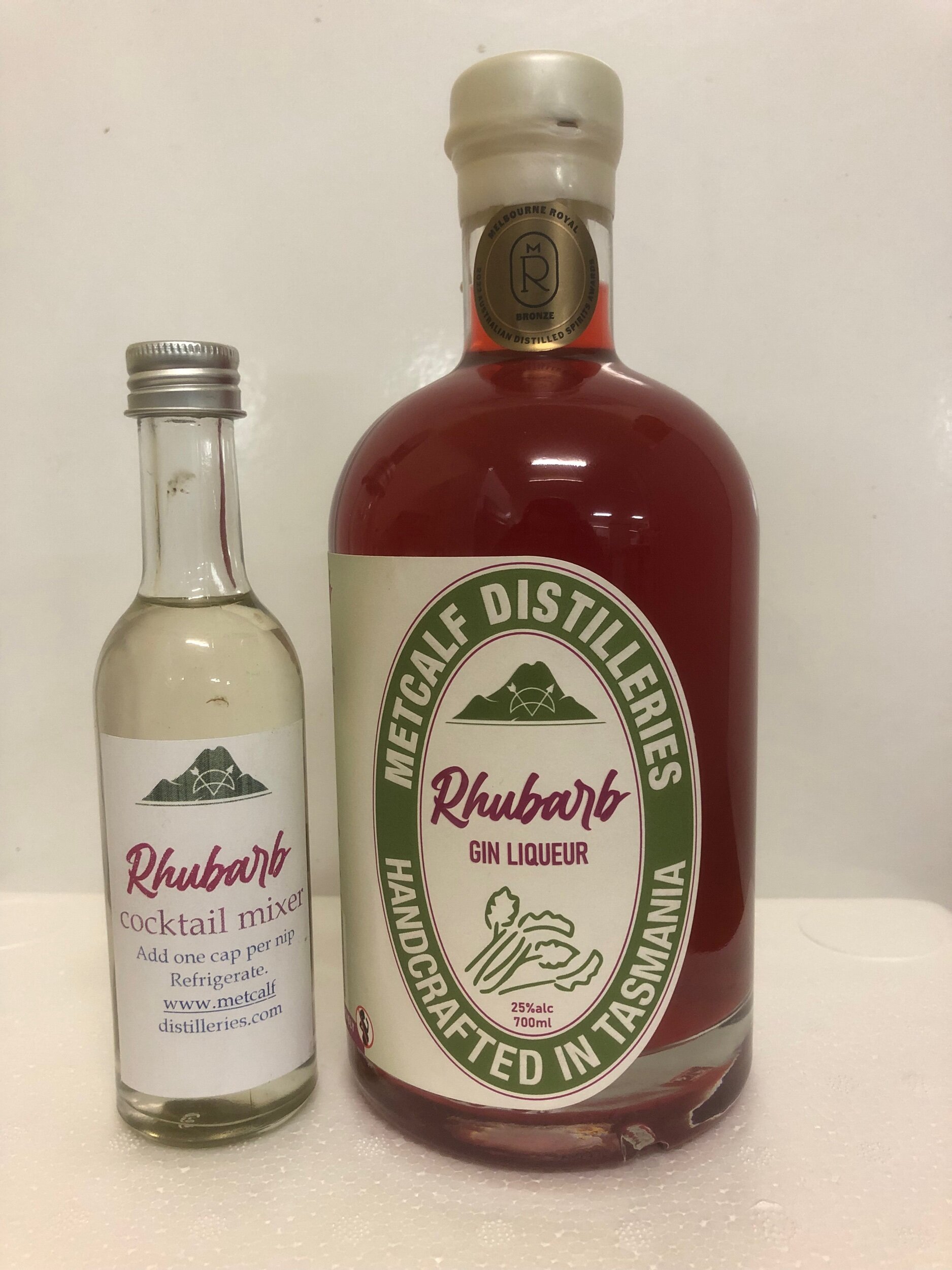 4B8378C3-5327-456B-8C6E-FEA4F6571F43