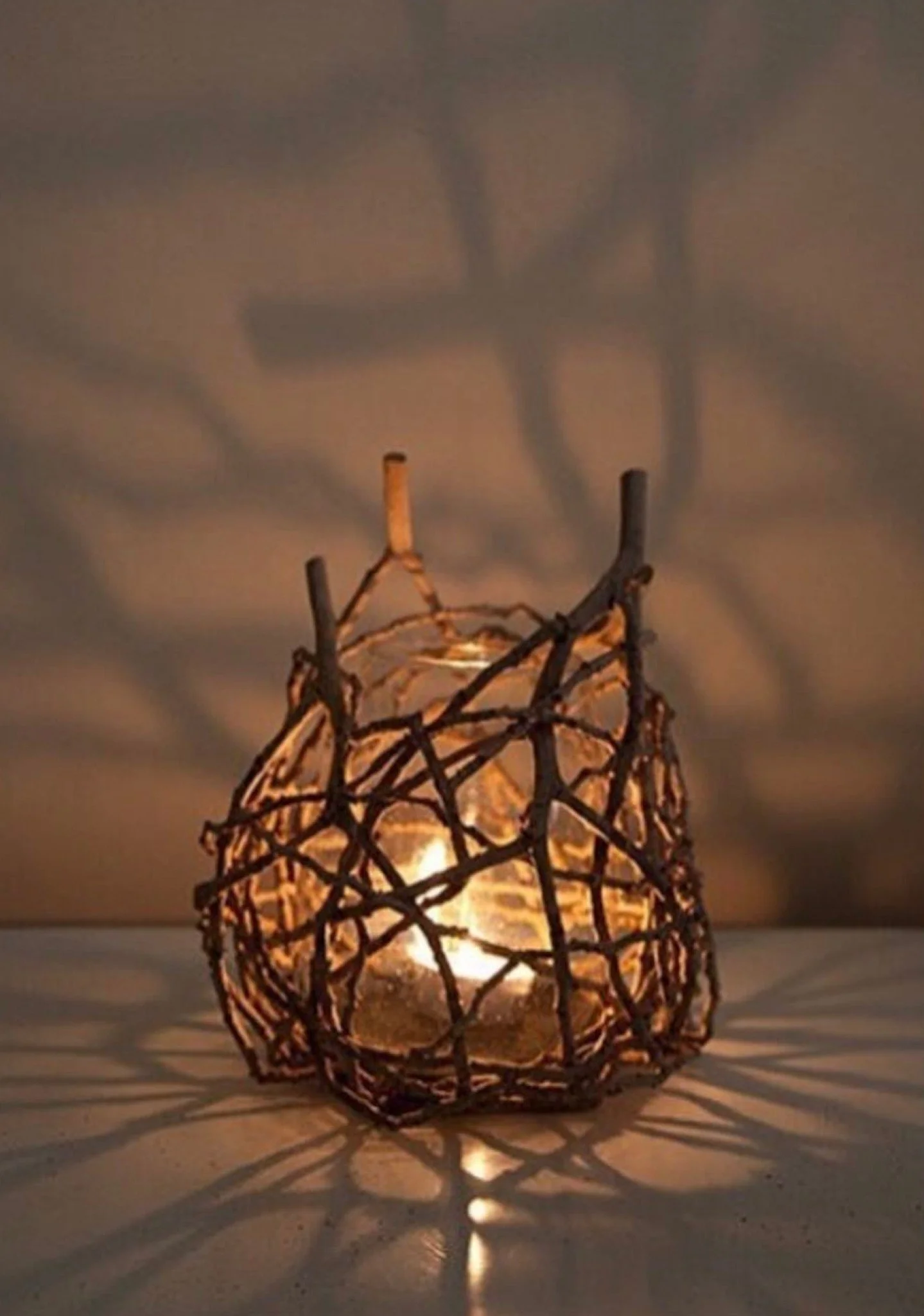 🌿✨ Exciting news! My Organic Shadow Candle Lamps are back in stock! These nature-inspired pieces create a calming atmosphere, perfect for unwinding, yoga, or cozy nights at home 🕯️💚 
Handmade from locally foraged palm inflorescences, each lamp is