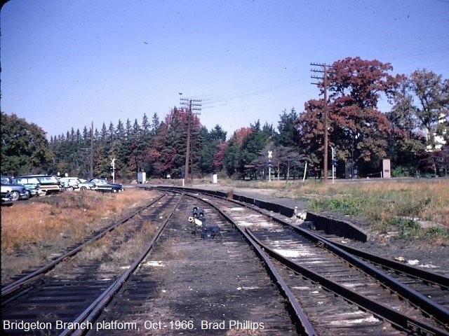 PRSL Glassboro - Bridgeton Platform - Oct 1966.jpeg