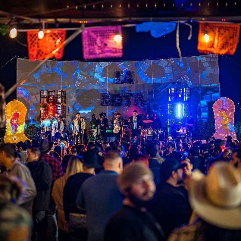 If you&rsquo;re not at the Brouwerij this weekend, you&rsquo;re missing out! 

👢 Friday at 7pm: LA BOTA Tamborazo with @banda_maxima_potencia_oficial, @king_steady_beat and @la_cosecha_internacional (link in bio 🎟️)

🪩 Saturday at 5:30pm: Retro Fe