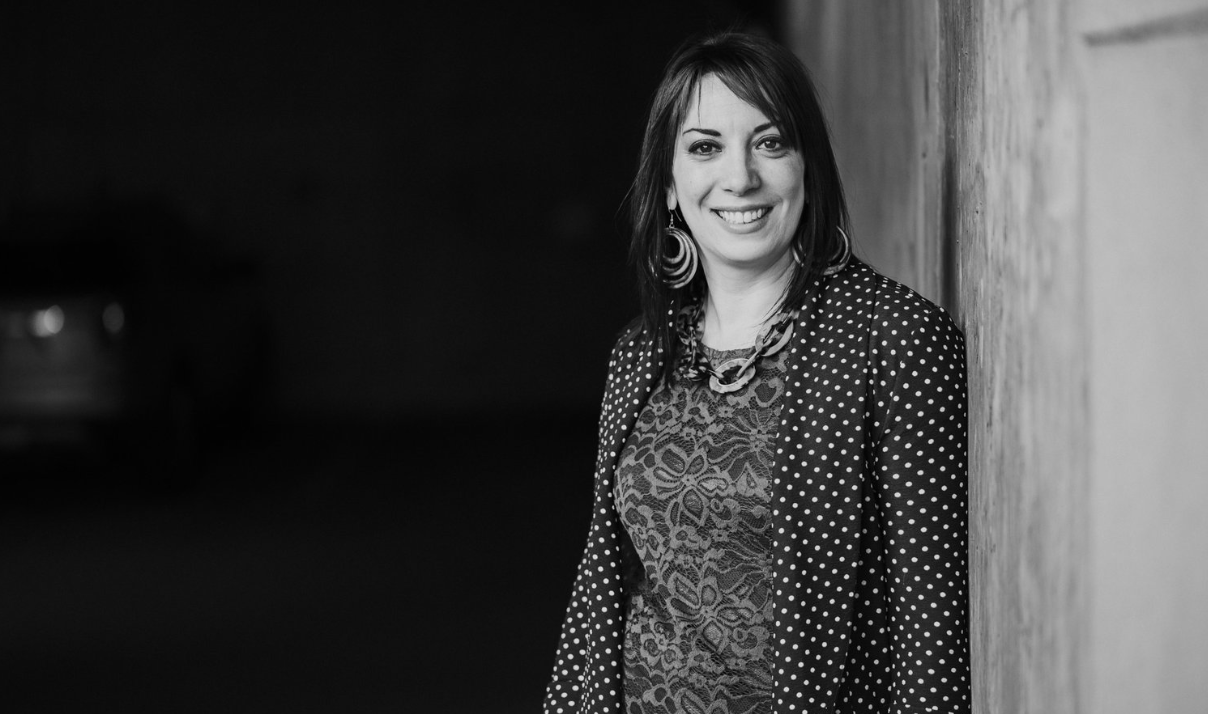 jen mattioni headshot.jpg