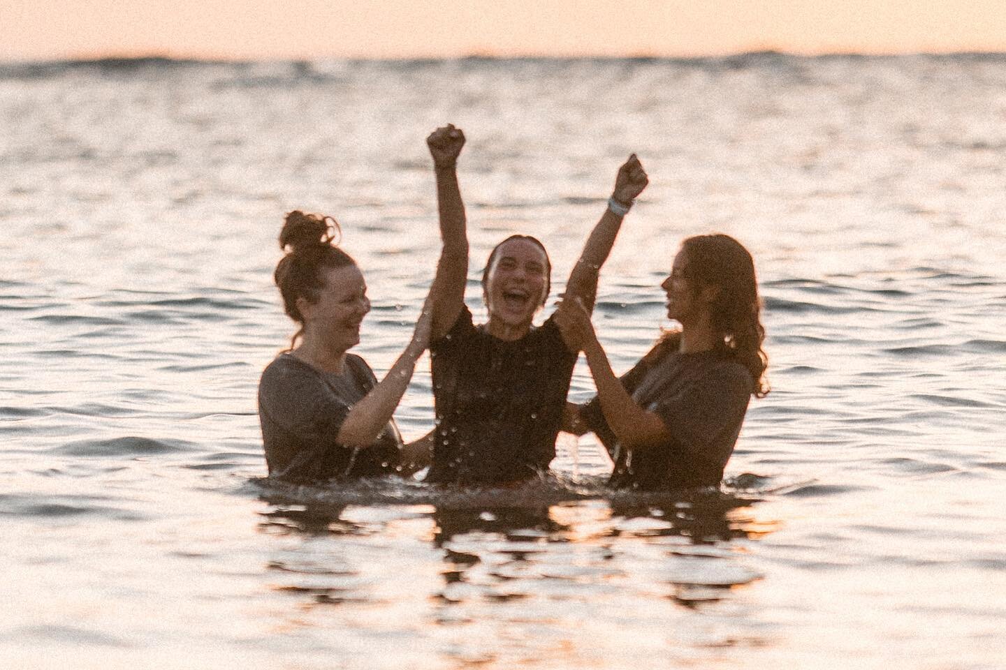 We are all for baptisms, students giving everything they got and pursuing a life filled with Jesus. This is freedom! 🌅