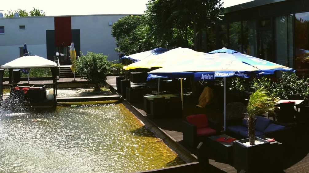 Skyhotel Merseburg Seeterrasse bei Leipzig