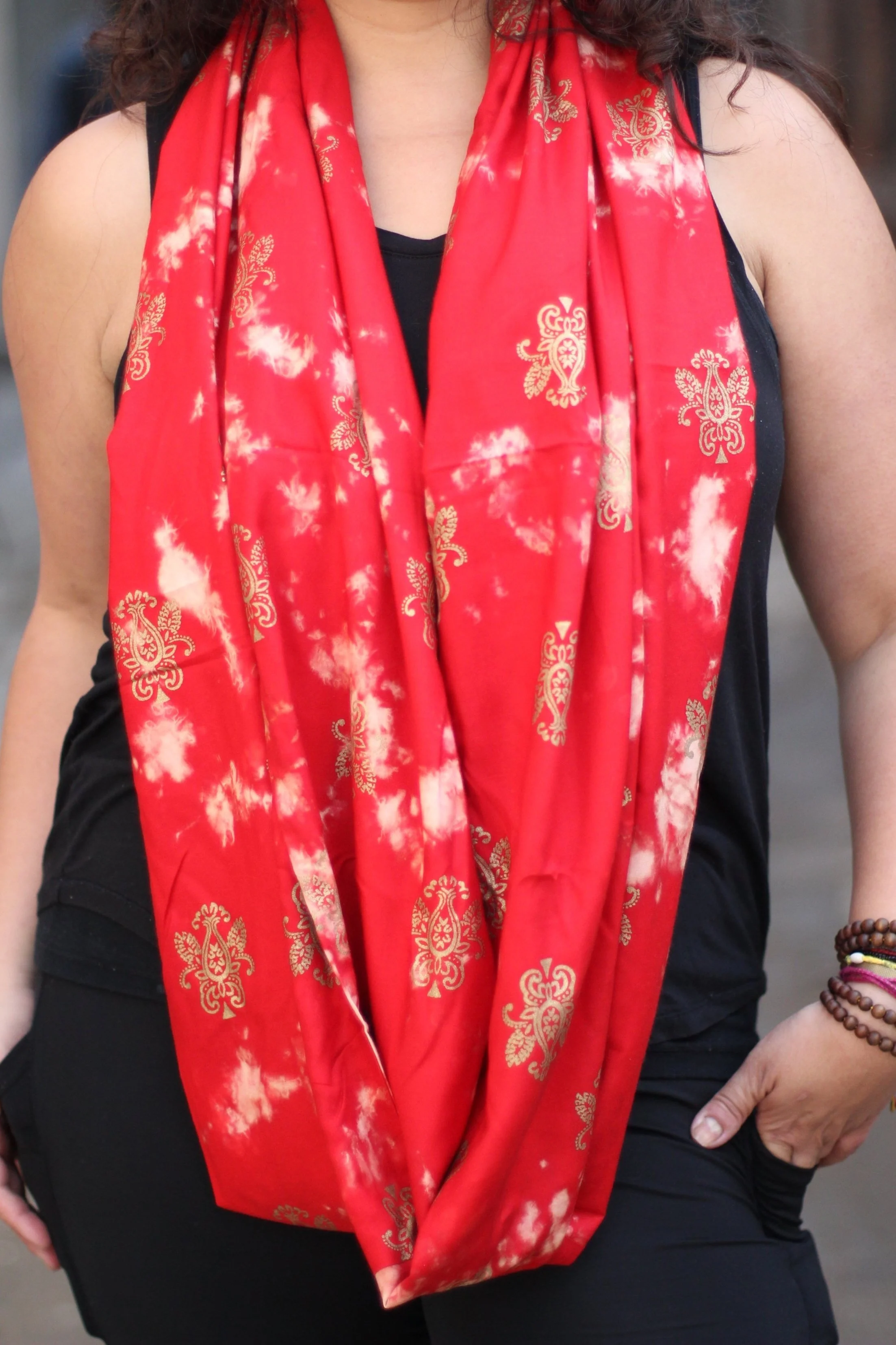 RedGoldDamaskCloudLong_IMG_2946.jpg