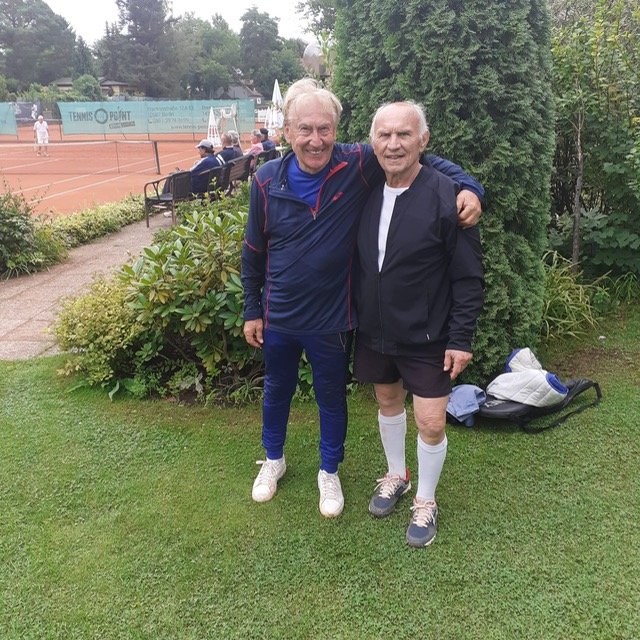 Herren 80 Nebenrunde Finale: Eberhard Kolbe (r.) gewinnt gegen Detlev Bogumil