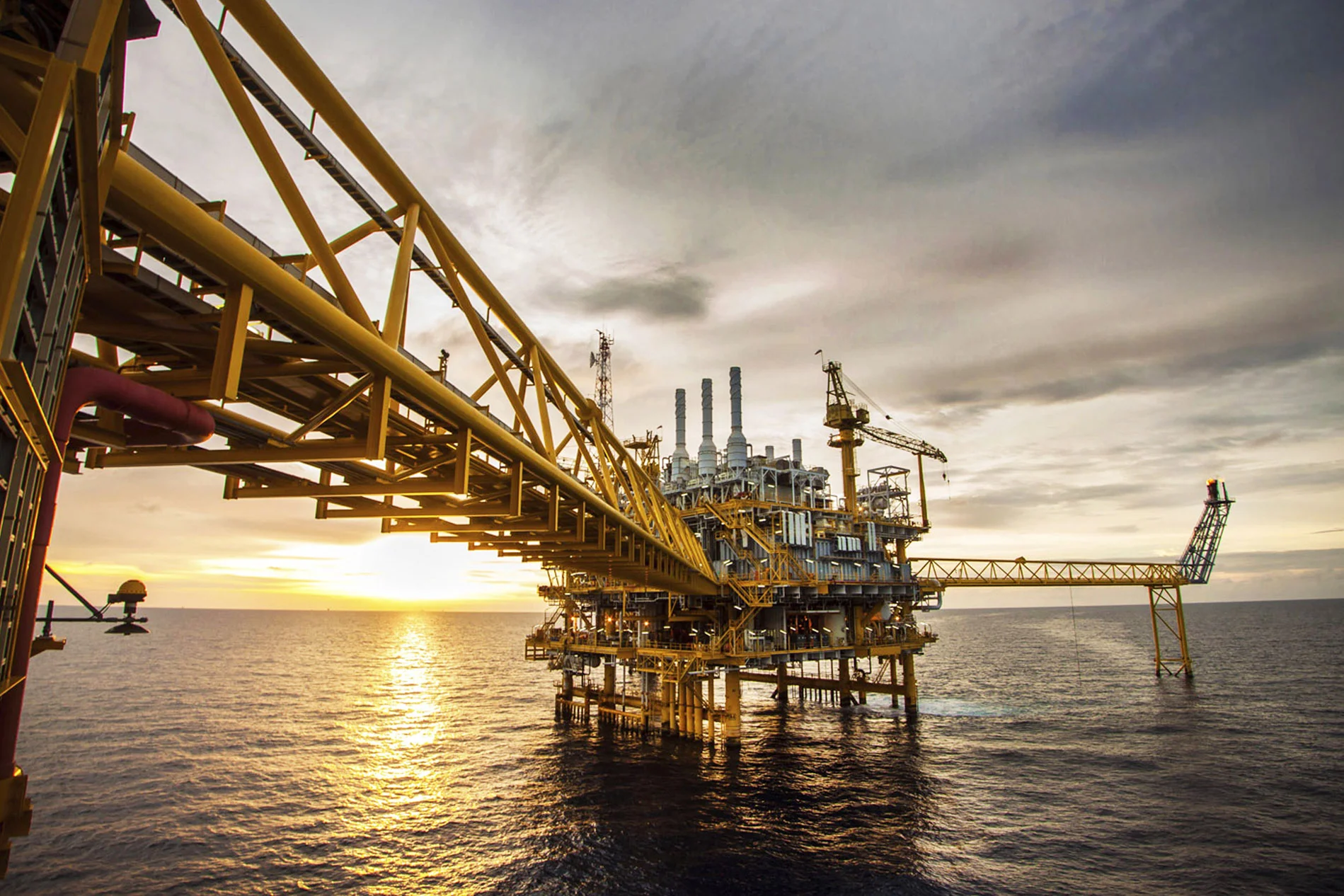 Tanzania Looks to Renegotiate Natural Gas Contracts