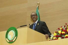 Kagame Hands AU Chair to Egypt