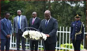 In diplomatic first, DRC's Tshisekedi lays wreath at Rwanda memorial
