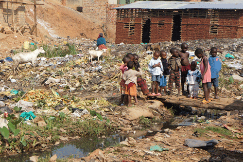 Warnings Issued On Contaminated Slum Water