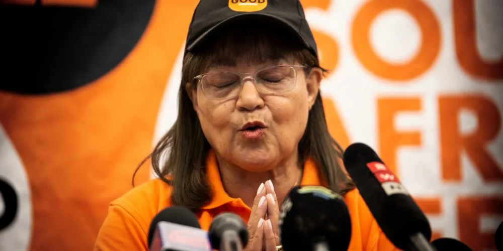 Ramaphosa unveils South Africa’s first gender-balanced cabinet 