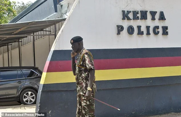 Nairobi police officers caught on camera stealing phone, money from M-Pesa shop, bar 