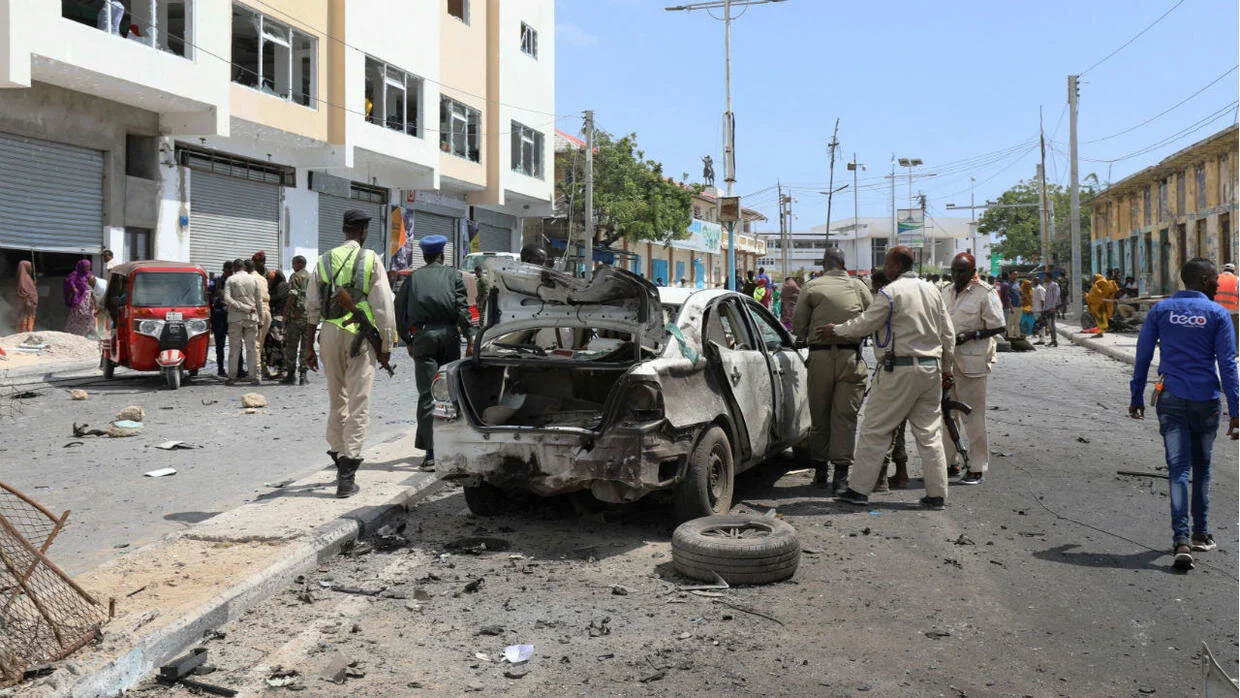 Car bomb hits Somali capital