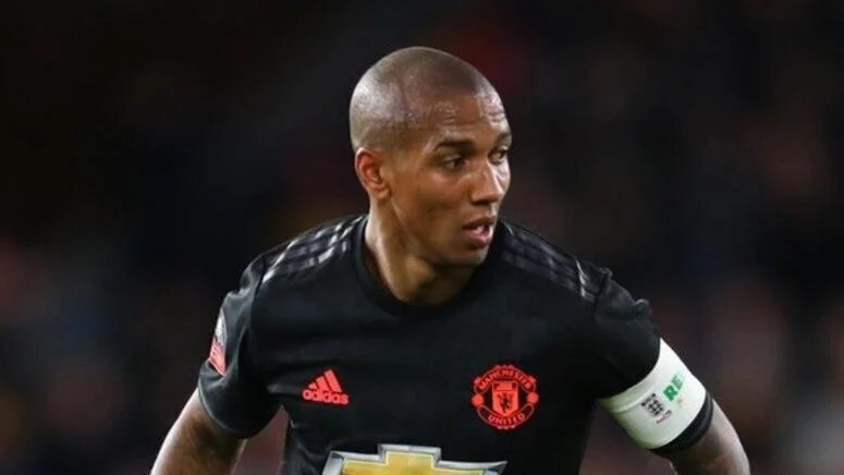 Manchester United’s Young to move to Inter Milan in the summer