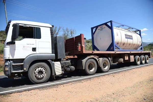 Kenya cuts oil export targets
