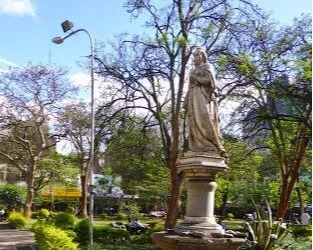 Kenya celebrates removal of British Queen Victoria statue