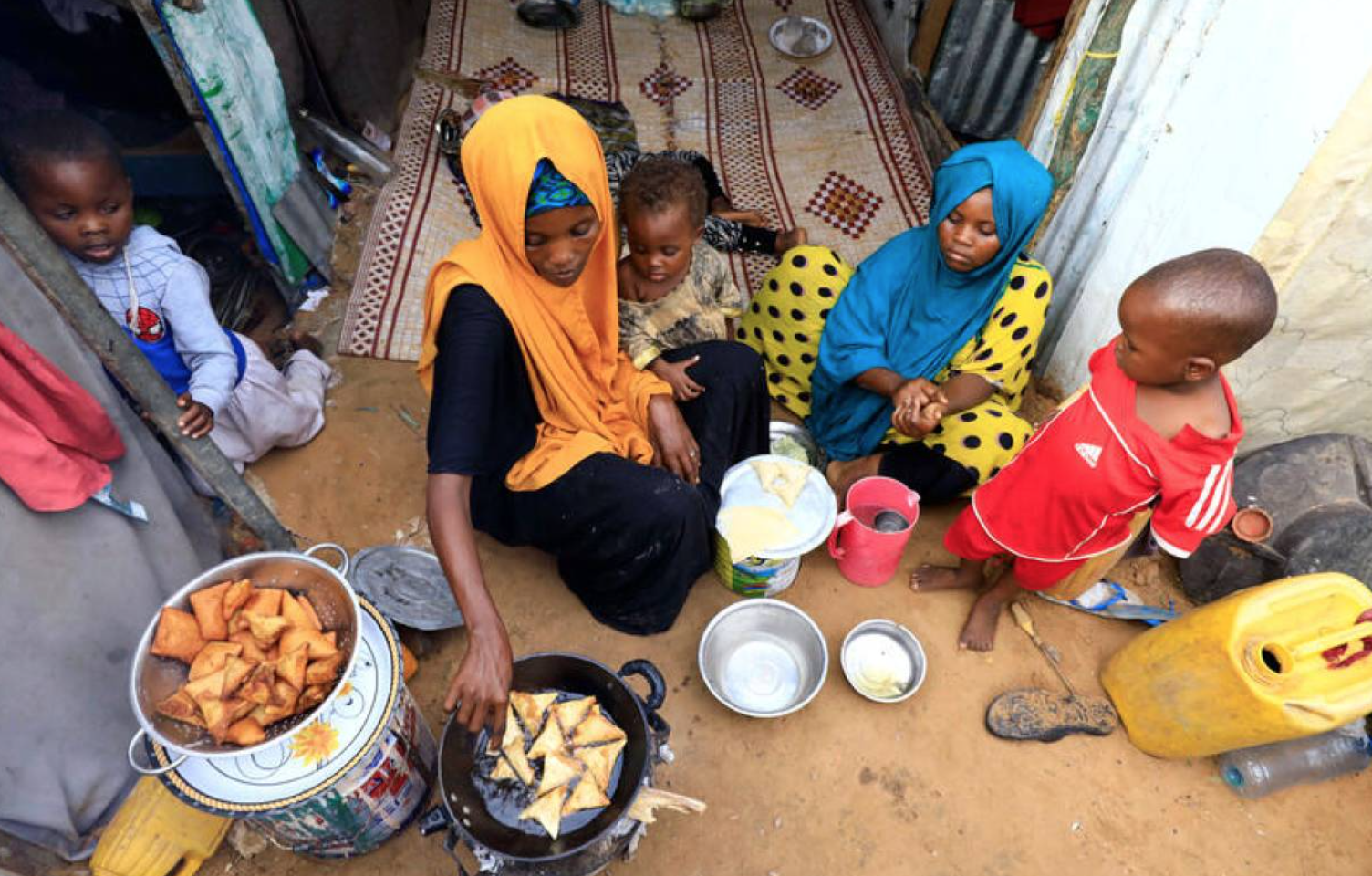 Red Cross fears coronavirus spreading silently in Somalia's displaced camps