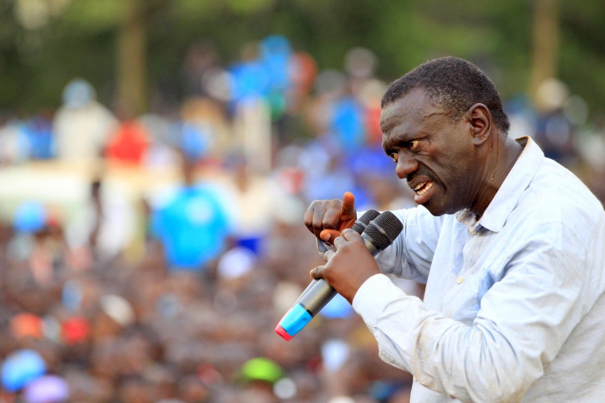 Besigye bows out of Ugandan presidential race