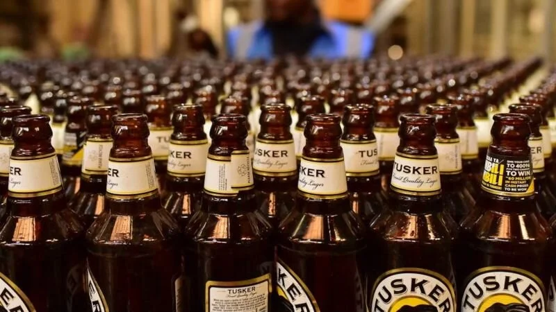 Coronavirus in Kenya: Pubs to reopen but schools stay shut