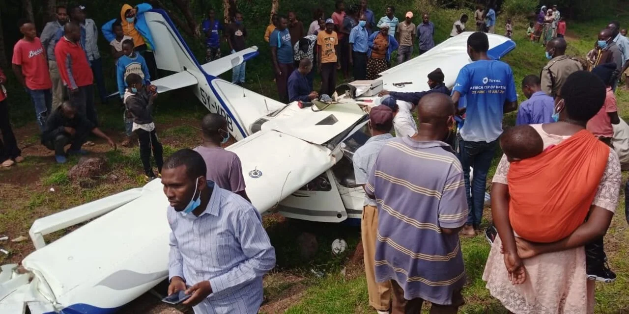 Kenya: Light aircraft crash-lands on Isiolo- Meru Highway