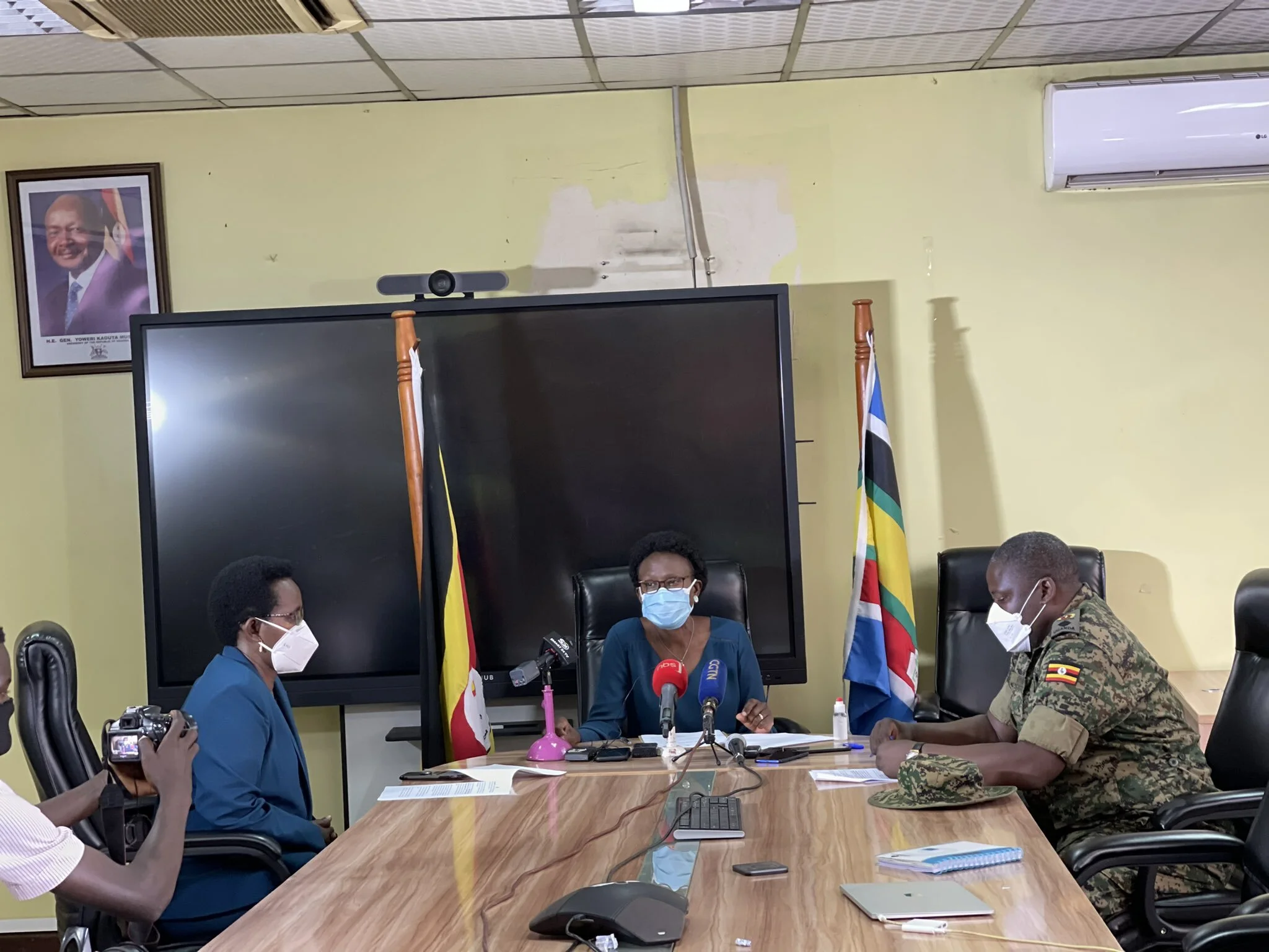 Uganda denies vaccination of Museveni's inner circle