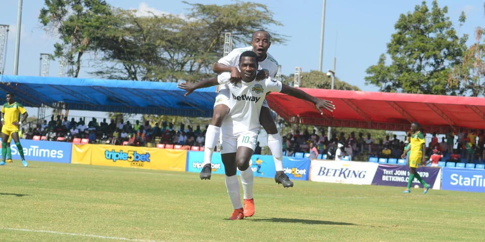 Kenya: Lwasa’s brace guides Sharks past Mathare in Slum derby