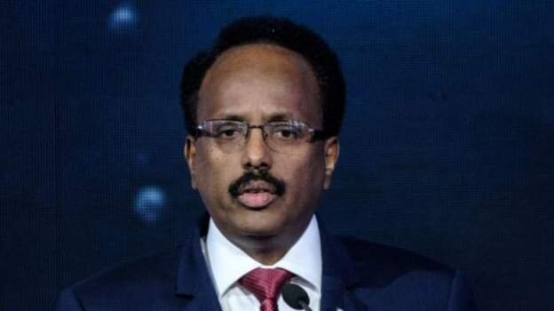 Somali lawmakers vote to extend president's term