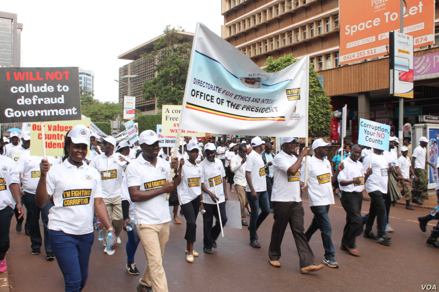Uganda: 200 IGG staff out of contract
