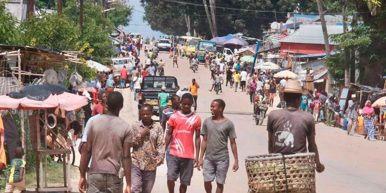 Rwandan troops arrive in Mozambique to help fight insurgents