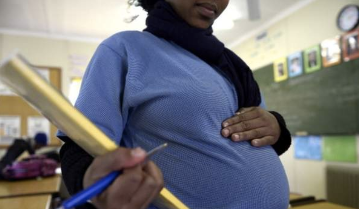 Tanzania to scrap ban on pregnant schoolgirls