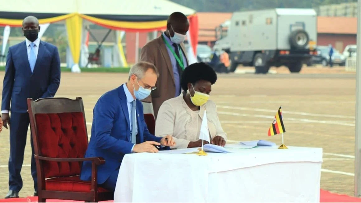 Chinese, French oil majors seal $10 billion deal for Tanzania, Uganda megaproject
