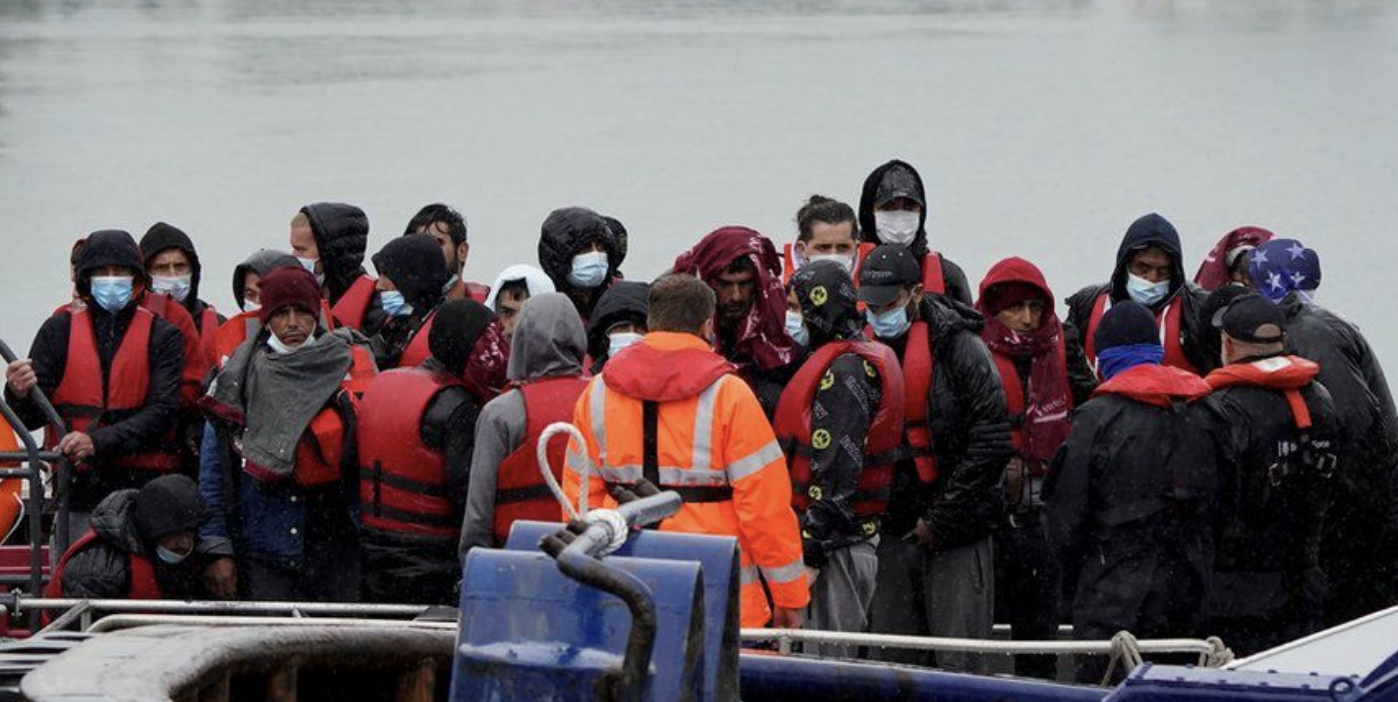First flight taking Channel migrants to Rwanda set for 14 June