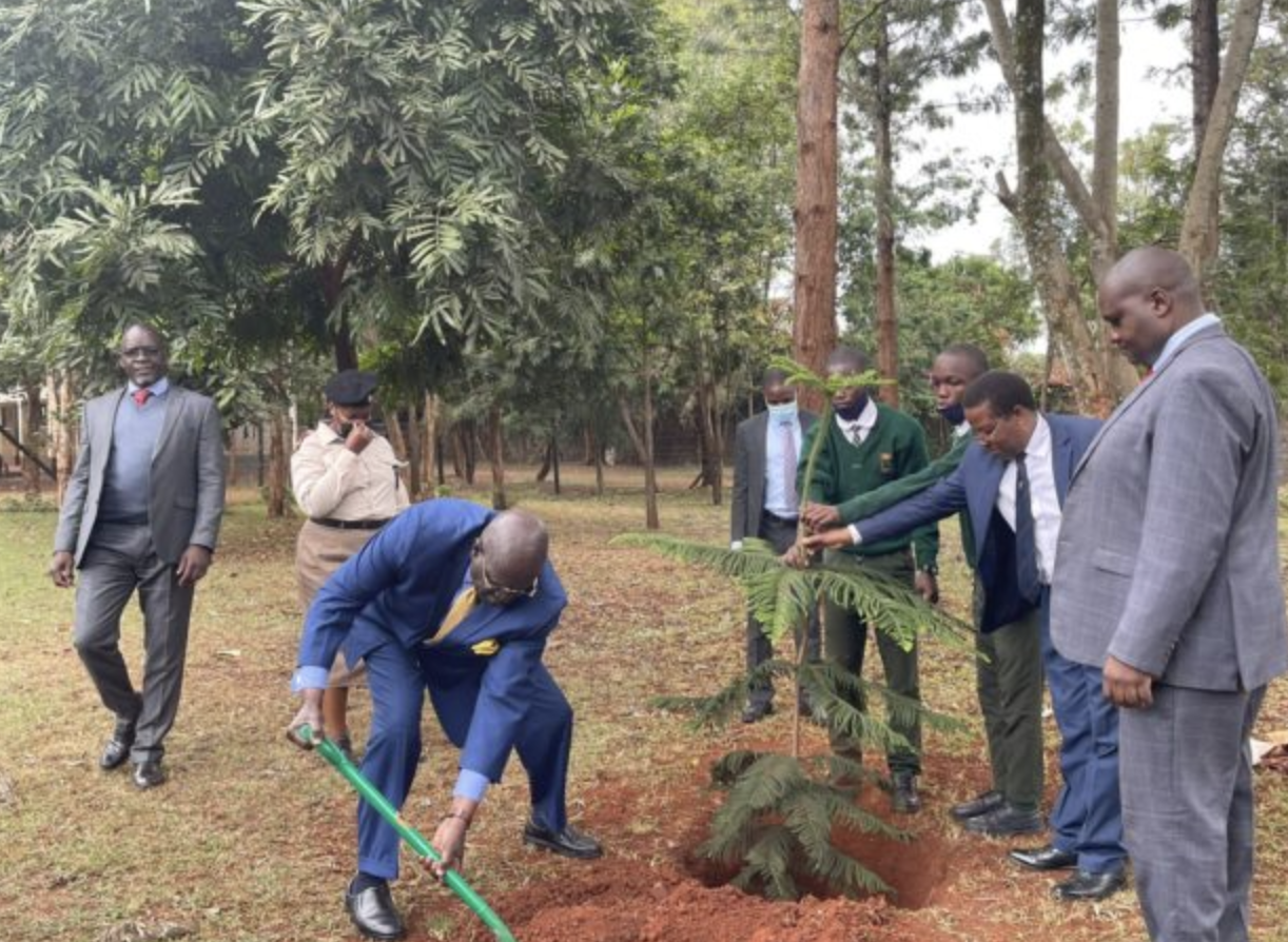 Kenya: CS Magoha Says Remaining 3,500 CBC Classrooms to Be Completed Before August Election