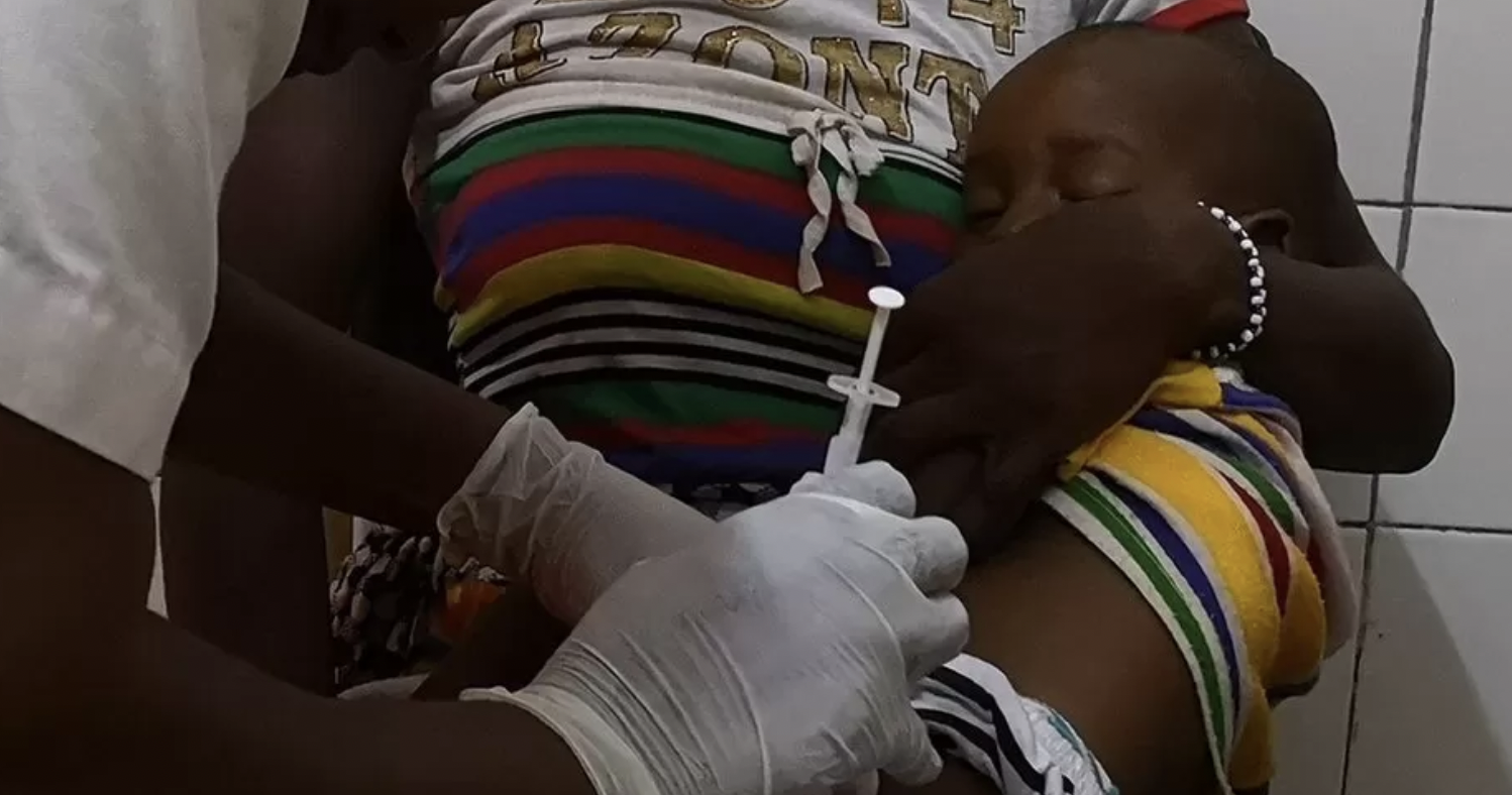 New malaria vaccine is world-changing, say scientists